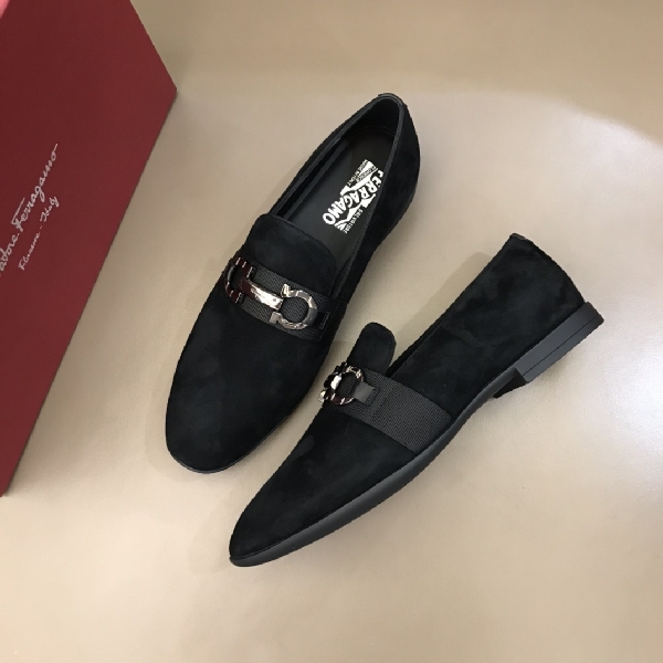 Replica Salvatore Ferragam Dress shoe Moccasin in Black