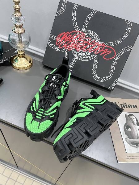 Replica Versace Sneaker Chain Reaction in Green