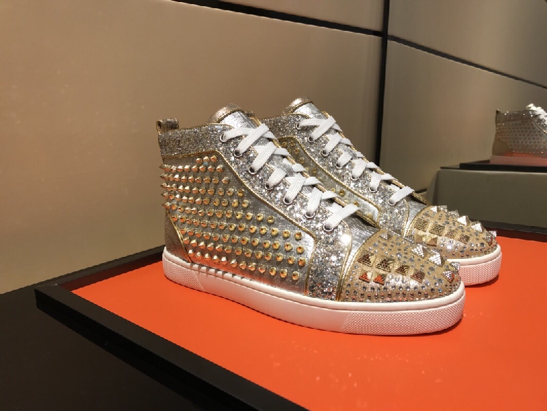 Replica Christian Louboutin Sneaker Junior Spikes Flat