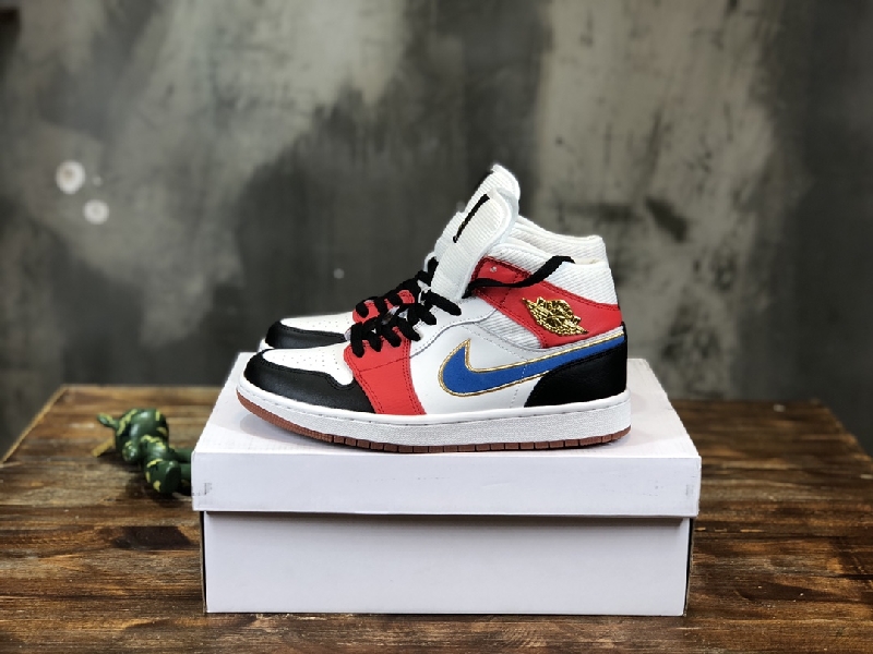 Replica Nike Air Jordan 1 AJ1 Mid Sneaker