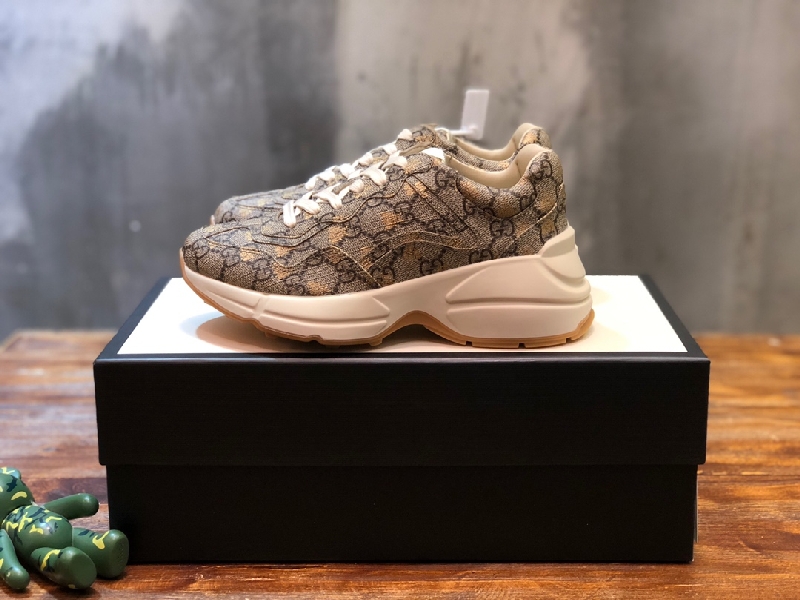 Replica Gucci Sneaker Rhyton Vintage in Brown