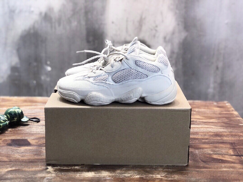 Replica YEEZY Adidasyeezy boost 500