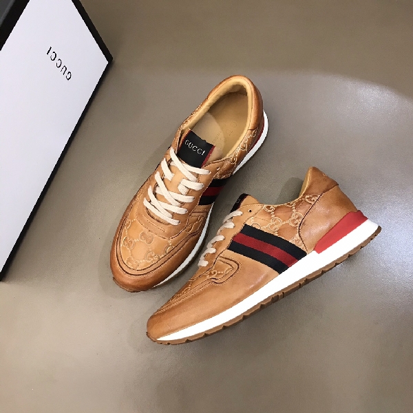 Replica Gucci Sneaker Screener in Brown