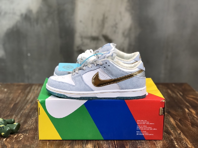 Replica Nike Sean Cliver x NK SB Dunk Low Pro QS in Blue