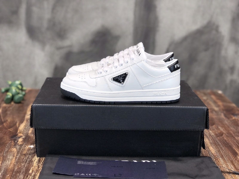 Replica Prada 22C New arrival couple sneaker