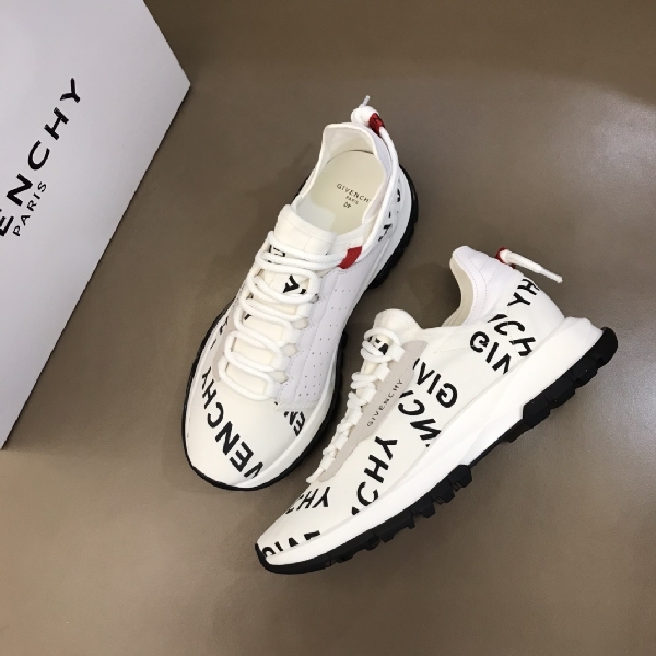 Replica Givenchy Sneaker Spectre Low Runners