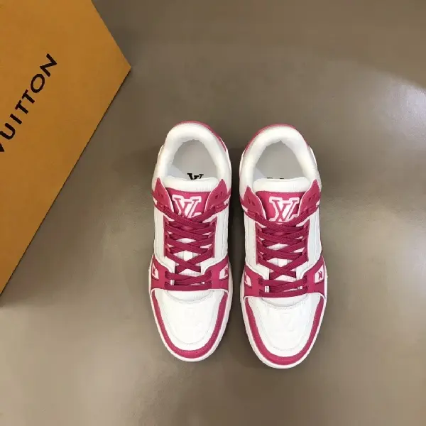 Replica Louis Vuitton 2022 top quality Trainer couple sneakers