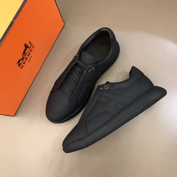 Replica Hermes Sneaker in Black