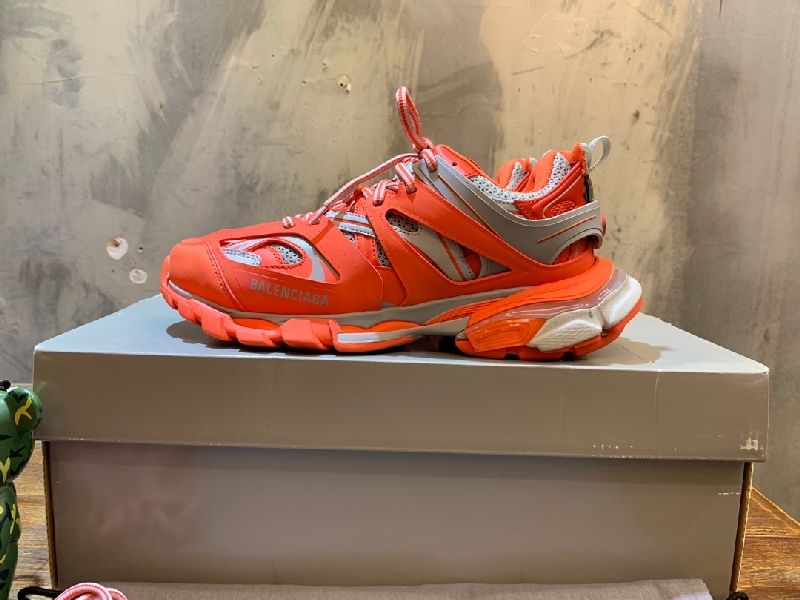 Replica Balenciaga Triple S retro Clunky Sneakers in Orange