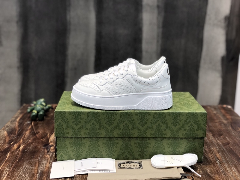 Replica Gucci Chunky B couple sneaker