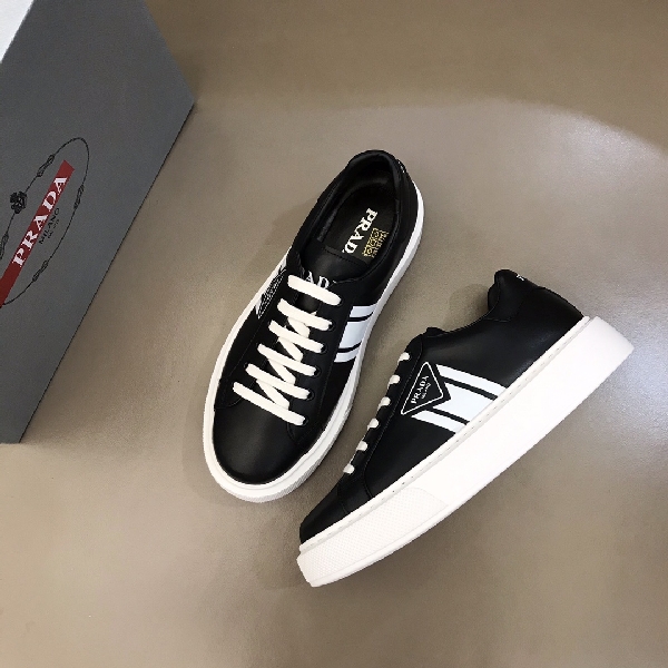 Replica Prada Sneaker Macro in Black with White sole