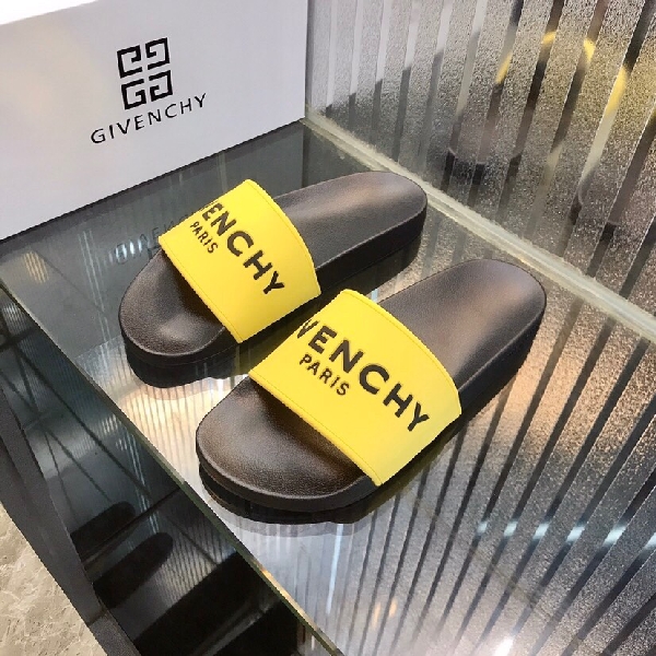 Replica Givenchy slipper in Yellow