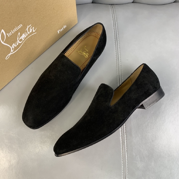 Replica Christian Louboutin Dandelion Flat in Black