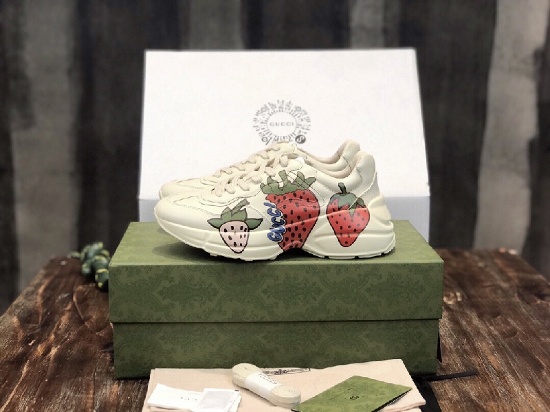 Replica Gucci Rhyton Vintage Trainer Sneaker