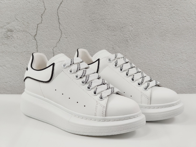 Replica Alexander McQueen Oversized Sneaker Stroke Heel