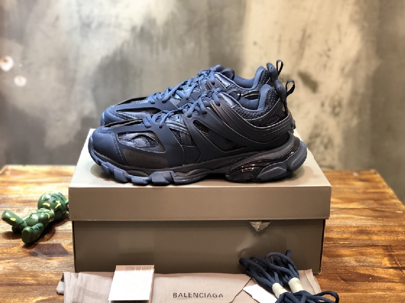 Replica Balenciaga Sneaker Track Sneaker in Blue