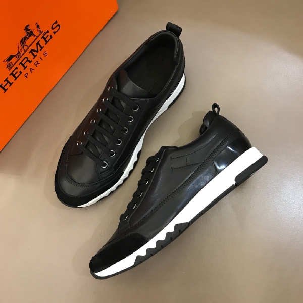 Replica Hermes Sneaker TRAIL in Black