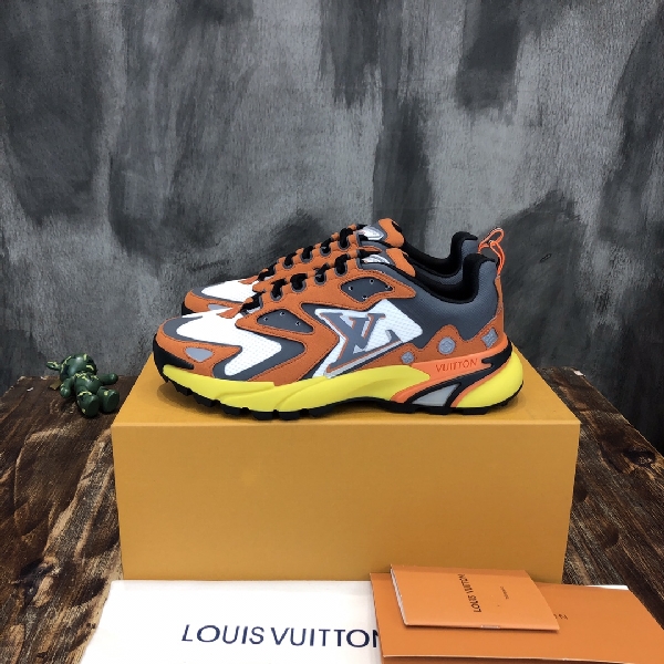 Replica Louis Vuitton Sneaker Runner Tatic in Orange