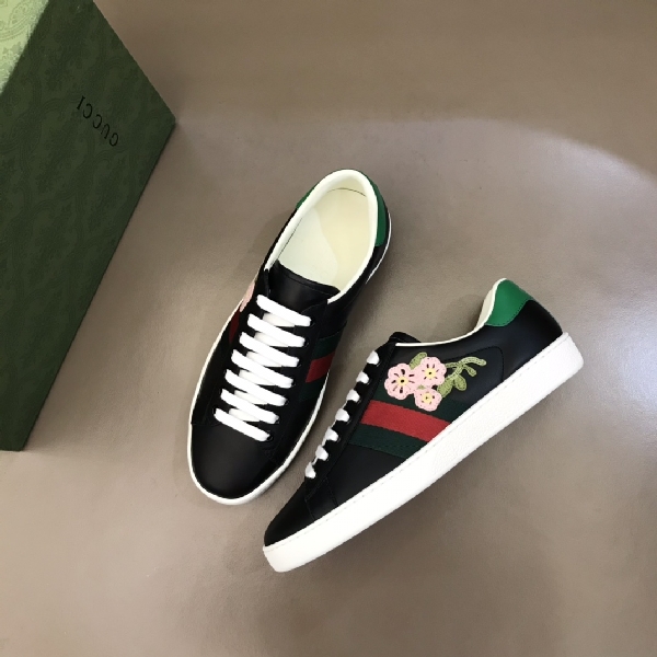 Replica Gucci Sneaker Ace in Black