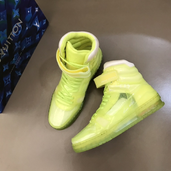 Replica Louis Vuitton Sneaker Trainer in Green