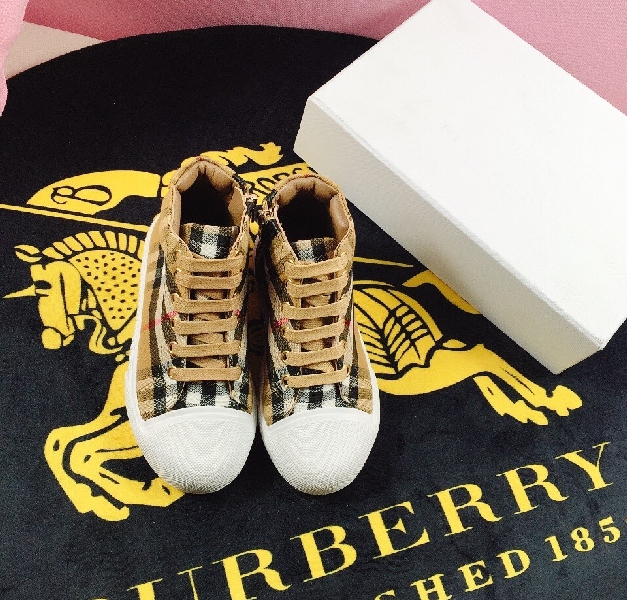 Replica Burberry top quality NEW Children's High Sneakers