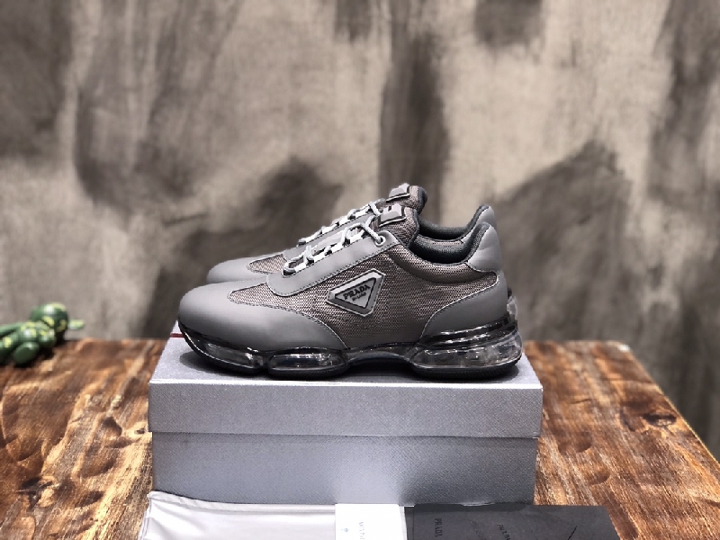 Replica Prada 2021 New arrival Men's sneaker