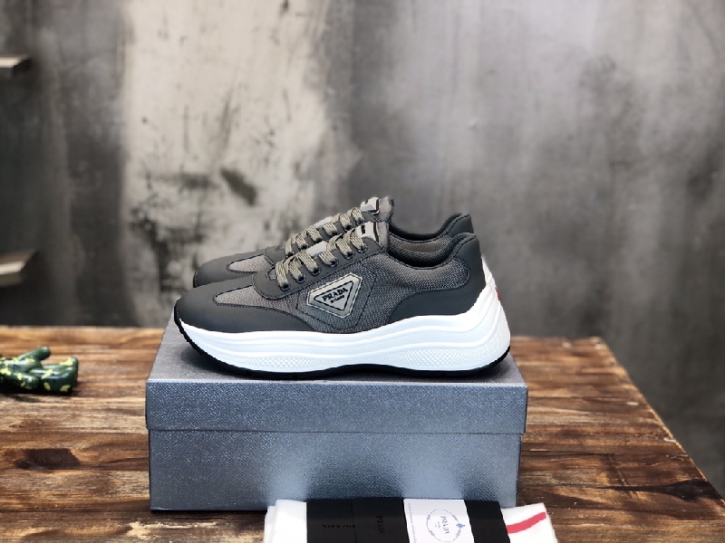 Replica Prada 2022 New Arrival Men's Sneaker