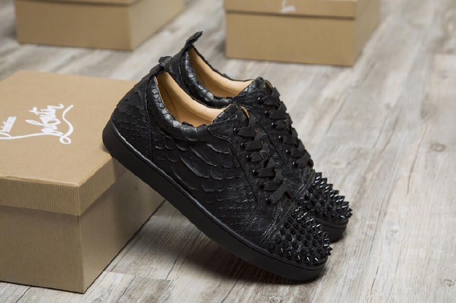 Replica Christian Louboutin Sneaker Junior Spikes Flat