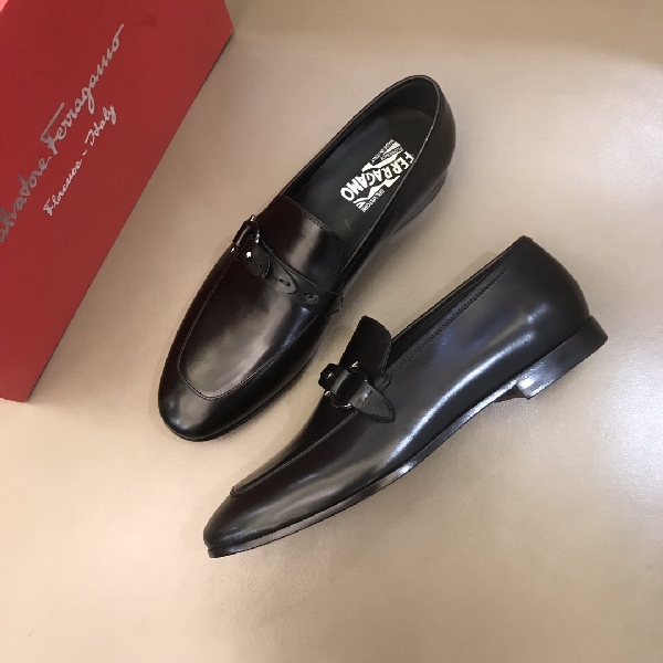 Replica Salvatore Ferragam Dress shoe Moccasin in Black