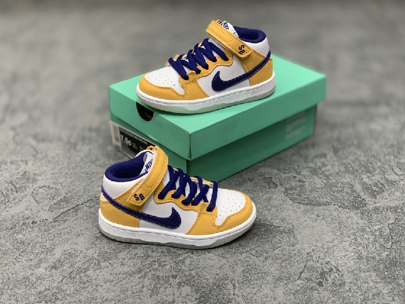 Replica Nike SB DUNK MID PRO ISO children sneakers