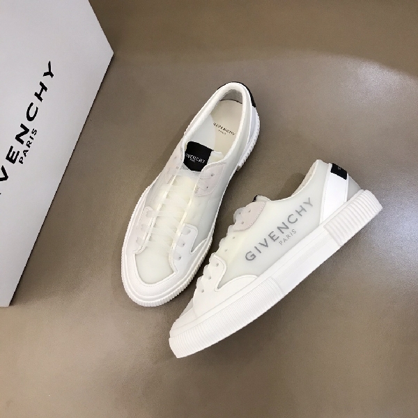 Replica Givenchy Sneaker Spectre in White