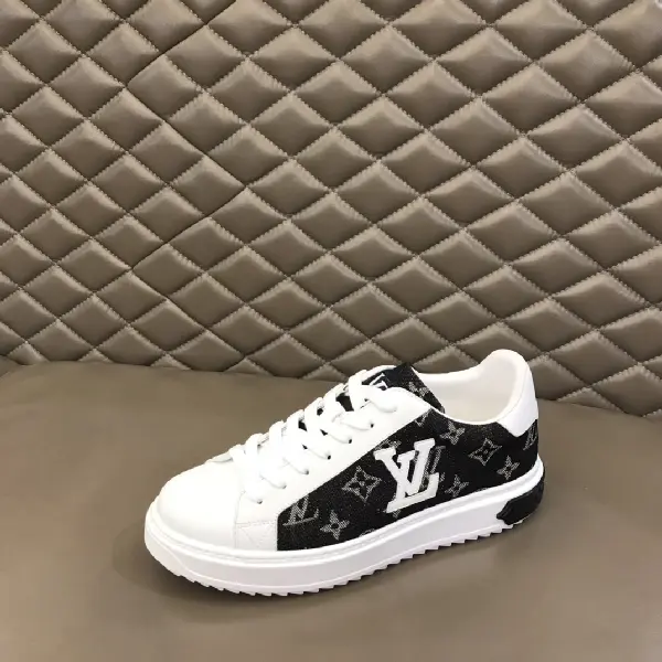 Replica Louis Vuitton 2022 top quality Trainer sneakers