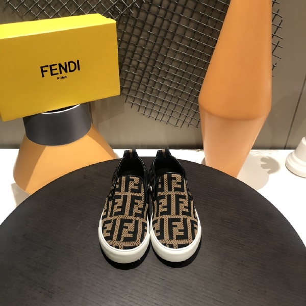 Replica Fendi 2022 New Children's Sneakers