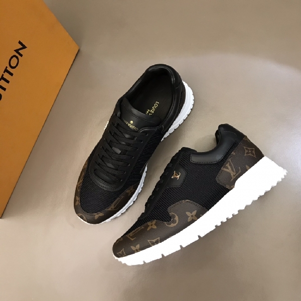 Replica Louis Vuitton Sneaker Run Away in Brown