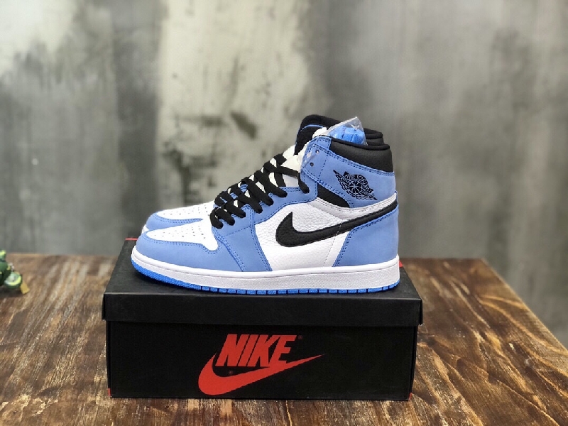 Replica Air Jordan 1 High OG ＂University Blue＂ Sneaker