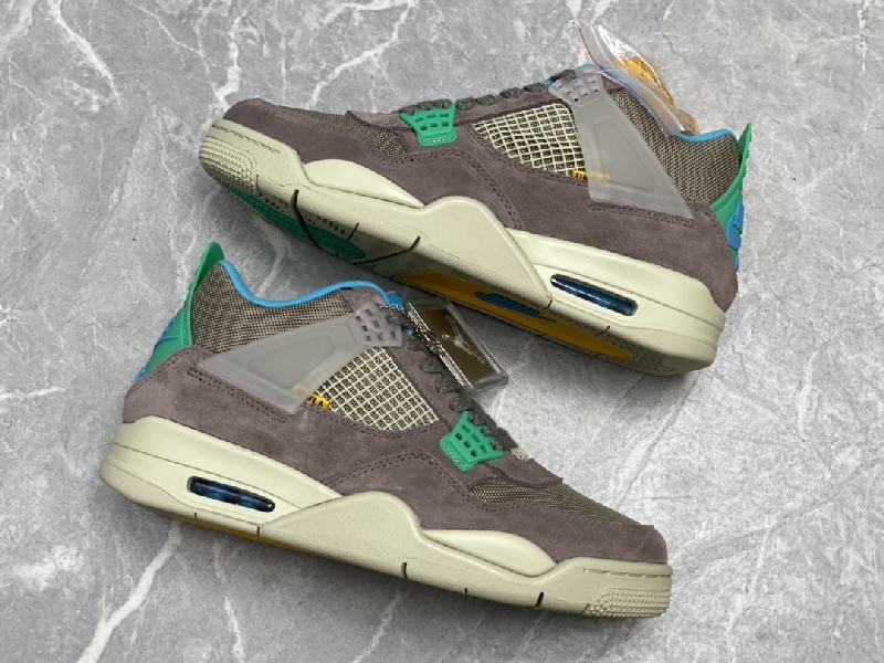 Replica Nike Sneaker Air Jordan4 in Brown