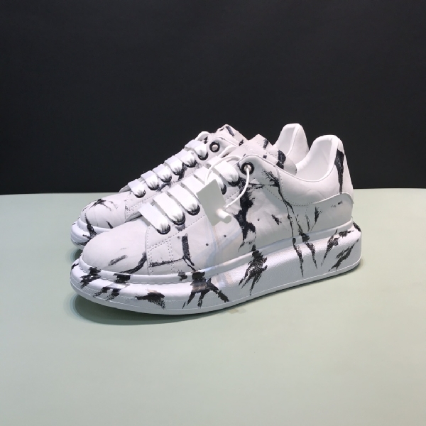 Replica Alexander McQueen Sneaker Oversized Graffiti