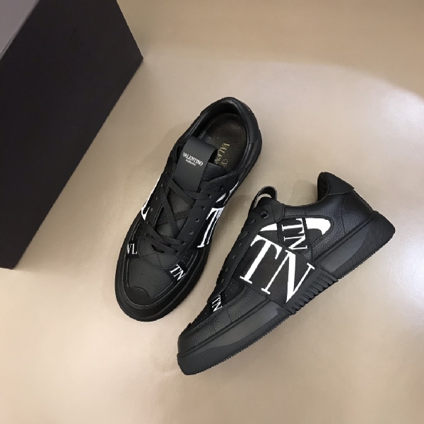 Replica Valentino Sneaker Low-Top Calfskin with Bands