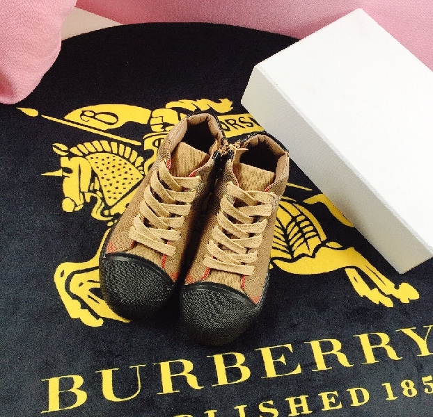 Replica Burberry top quality NEW Children's High Sneakers