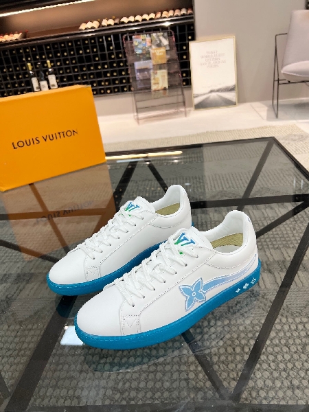 Replica Louis Vuitton Casual shoes in White with Blue