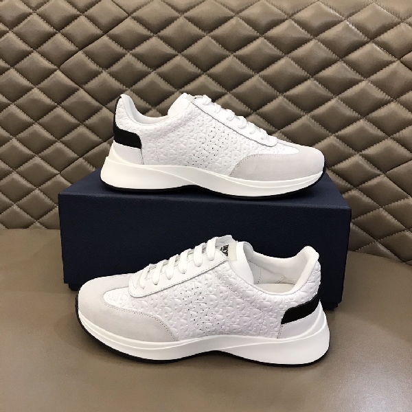 Replica Dior Sneaker B01 in White