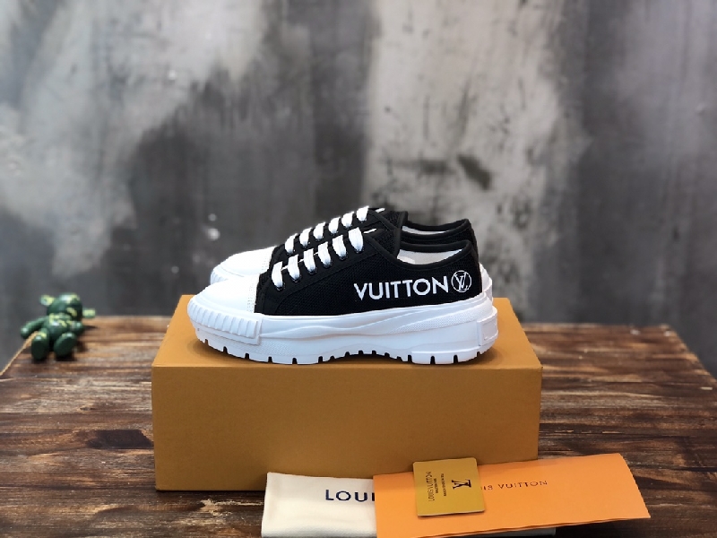 Replica LV new collection SQUAD sneaker