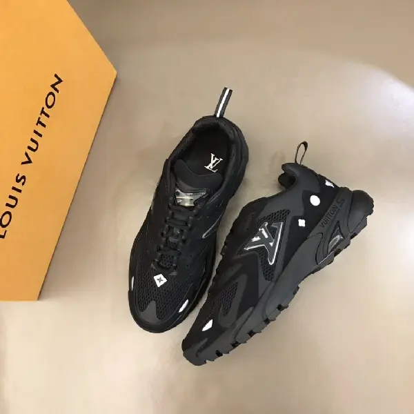 Replica Louis Vuitton 2022 Runner Tatic sneakers