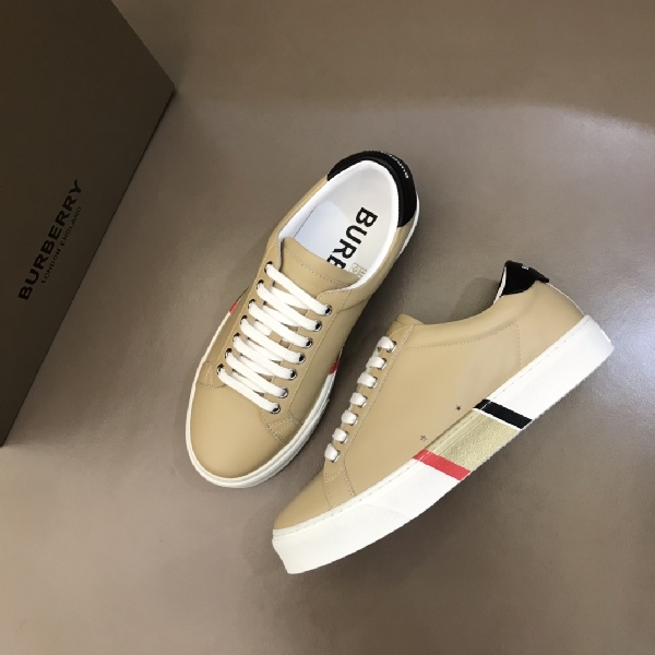 Replica BurBerry Sneaker Bio-based sole in Brown