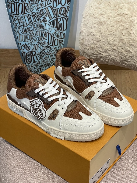 Replica LV Trainer Sneaker in Brown with White