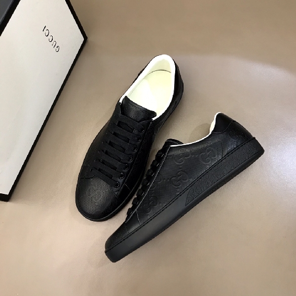 Replica Gucci Sneaker Ace in Black