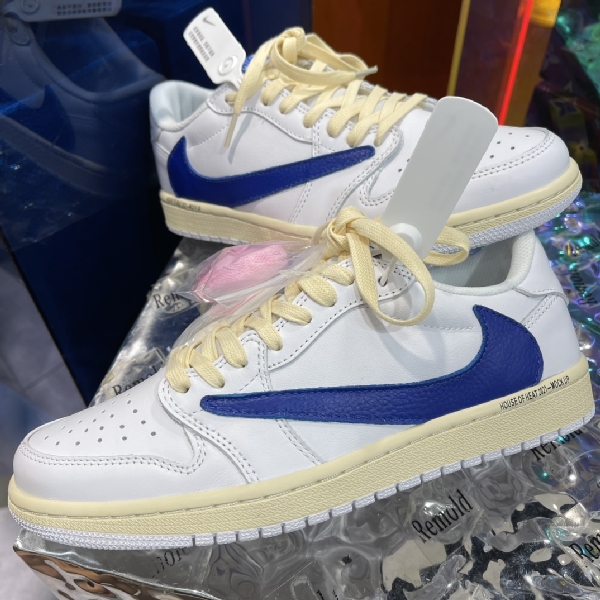 Replica Nike Sneaker Air Jordan1 in White