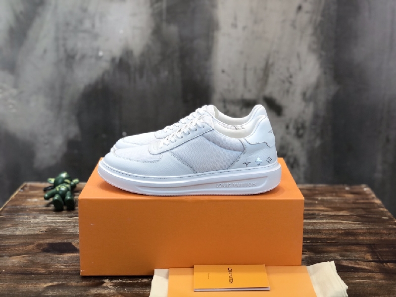 Replica LV top quality white sneaker