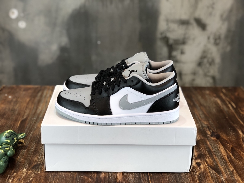 Replica Nike Sneaker Air Jordan1 Low Shadow in Black