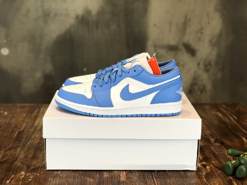 Replica Nike Sneaker Air Jordan1 Low University Blue